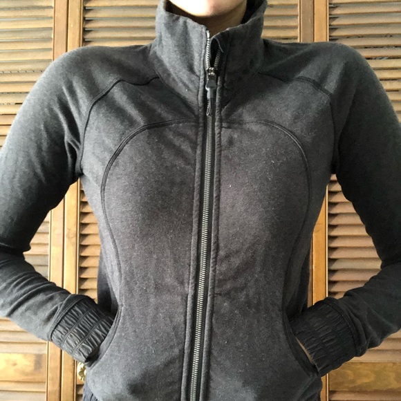 Lululemon Jacket - Picture 6 of 8